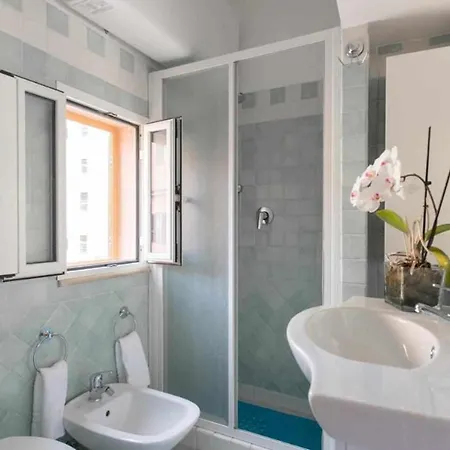 Apartment Attico Medieval Sea View