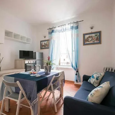 Attico Medieval Sea View Apartment *